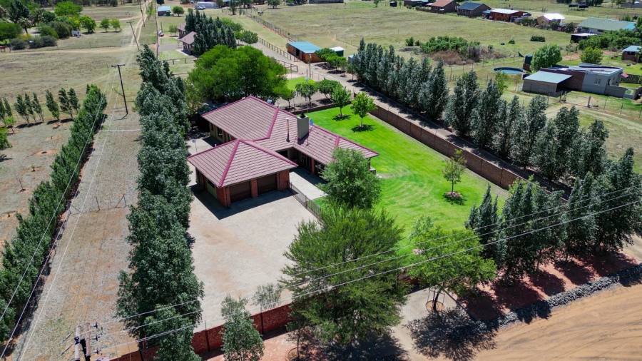 10 Bedroom Property for Sale in Bainsvlei Free State